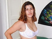 Curvy mature housewife with hairy pussy in pantyhose starts to hump