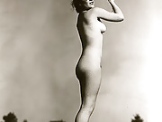 The Vulgar Erotica Photos Of Naked Women With Unshaven Cunts From 1920s 