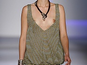 Chicks lean forward uncovering downblouse bra