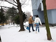 Snow shoveling horny chap screws a teenage beauty hardcore 