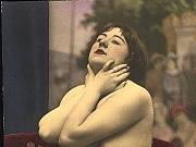 Hot vintage naked beauties enjoy posing in the thirties 