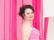 This naughty housewife loves to get dirty