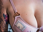 Busty glam babe Kendra Sunderland in lingerie